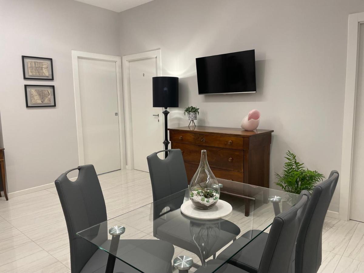 Otium Rooms / Camere E Appartamenti Morrovalle Экстерьер фото