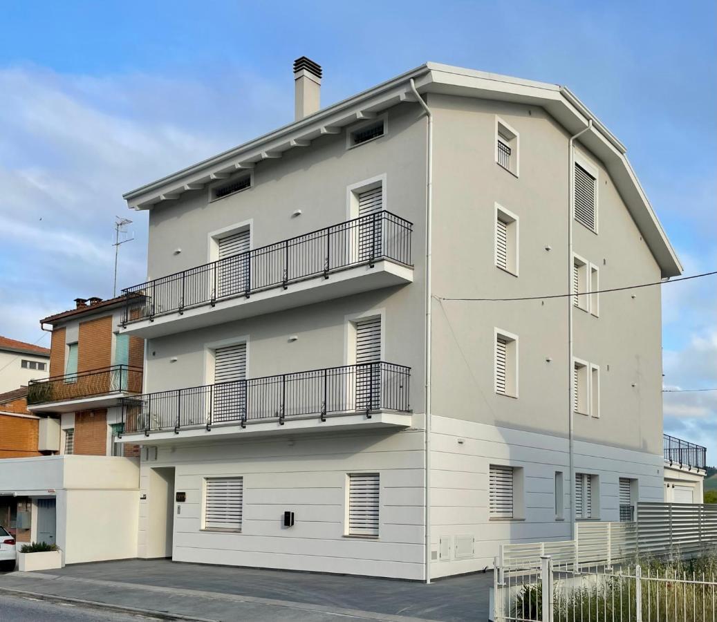 Otium Rooms / Camere E Appartamenti Morrovalle Экстерьер фото