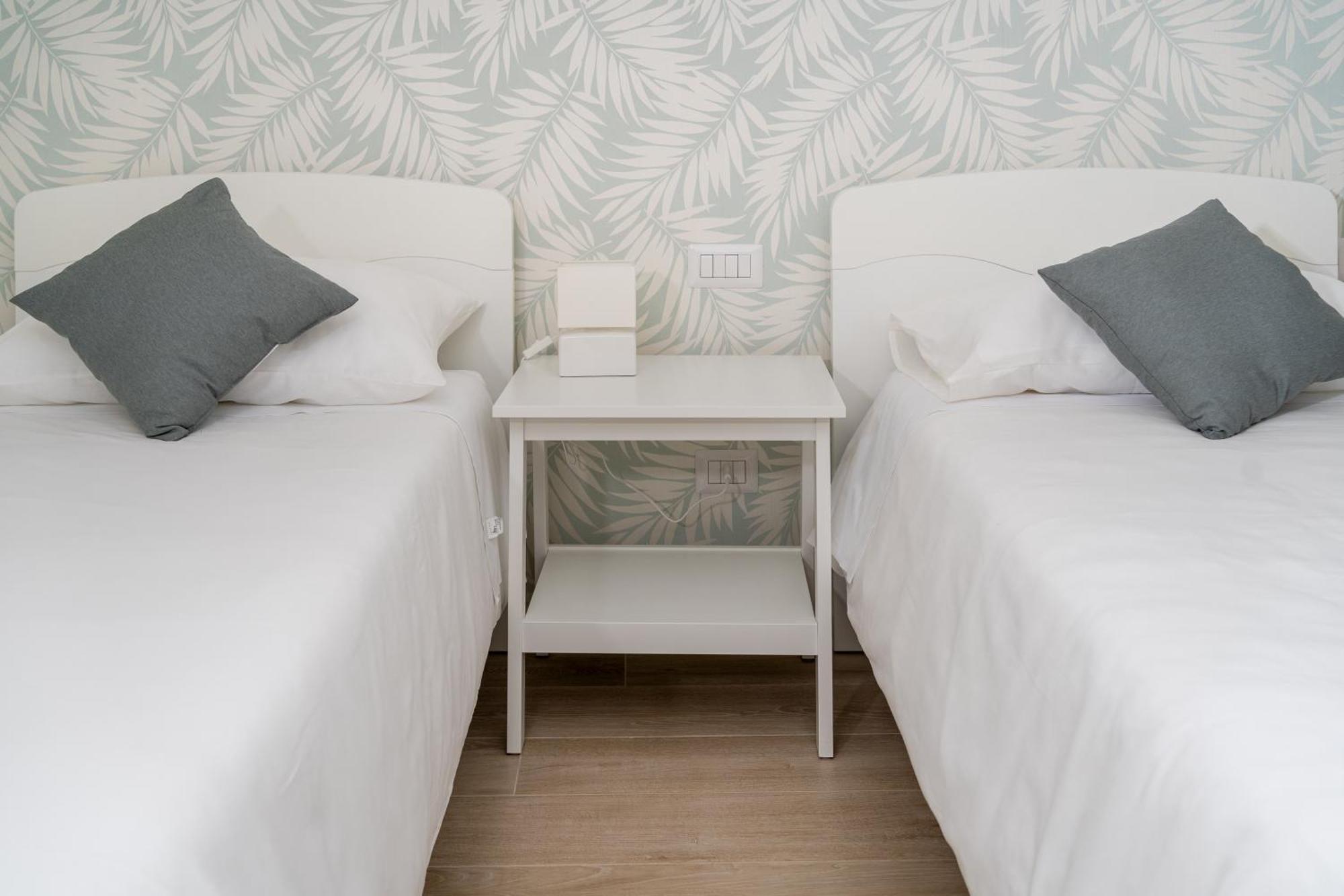 Otium Rooms / Camere E Appartamenti Morrovalle Экстерьер фото